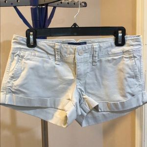 American eagle khaki shorts